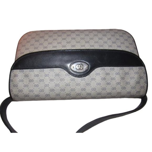 Gucci Vintage Blue Patent GG Coated Canvas Shoulder Bag - Picture 4 of 12